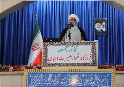 رزمندگان دوران دفاع مقدس راه پر عزت و افتخار جهاد و مقاومت را به ما نشان دادند