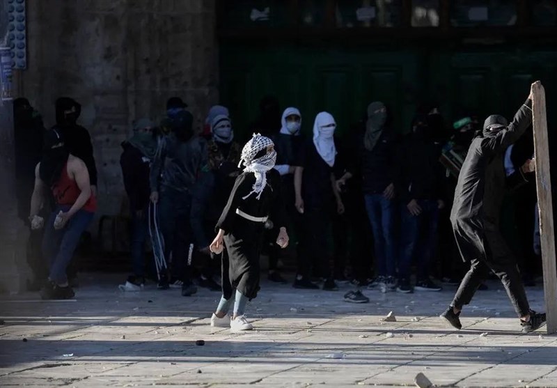 بازداشت بیش از 60 فلسطینی در یورش نظامیان صهیونیست به قدس و کرانه باختری