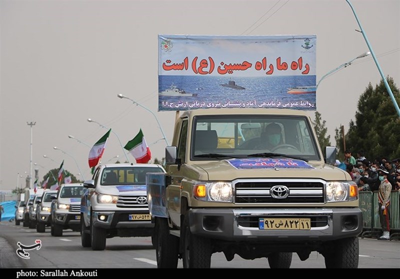 رژه روز ارتش جمهوری اسلامی ایران در کرمان به روایت تصویر