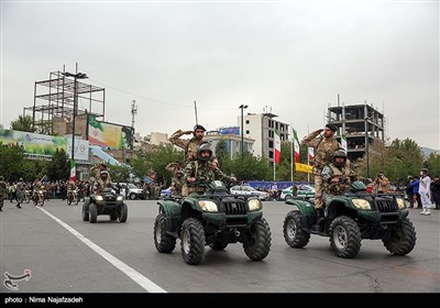 رژه روز ارتش جمهوری اسلامی ایران در مشهد 