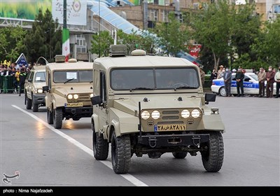 رژه روز ارتش جمهوری اسلامی ایران در مشهد 