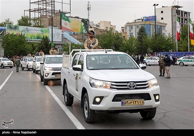 رژه روز ارتش جمهوری اسلامی ایران در مشهد 