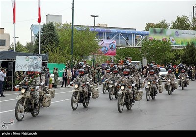 رژه روز ارتش جمهوری اسلامی ایران در مشهد 