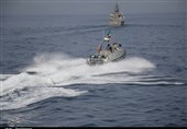 یک فرمانده سپاه: ‌حضور شناورهای بیگانه در خلیج‌ فارس رصد می‌شود/ تحرکات آمریکا ‌را زیر نظر داریم‌‌
