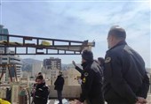 تخریب بنای غیرقانونی در محله تهرانپارس پس از چند مرحله اخطار با دستور قضایی