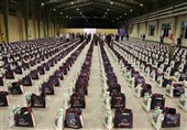 1300 بسته معیشتی در رزمایش کمک مومنانه کارکنان کویرتایر اهدا شد