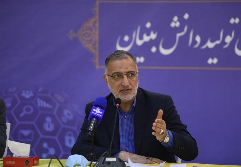 زاکانی: در ایران مردم آقا و بزرگ مسئولین به شمار می‌روند