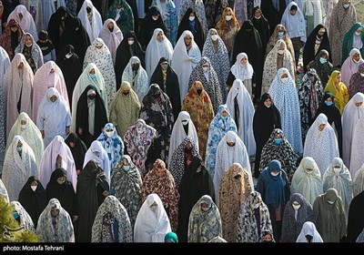 اقامه نماز عید فطر - میدان شهید طهرانی‌مقدم 