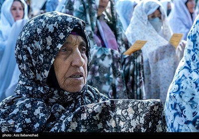 اقامه نماز عیدسعید فطر در خرم آباد 