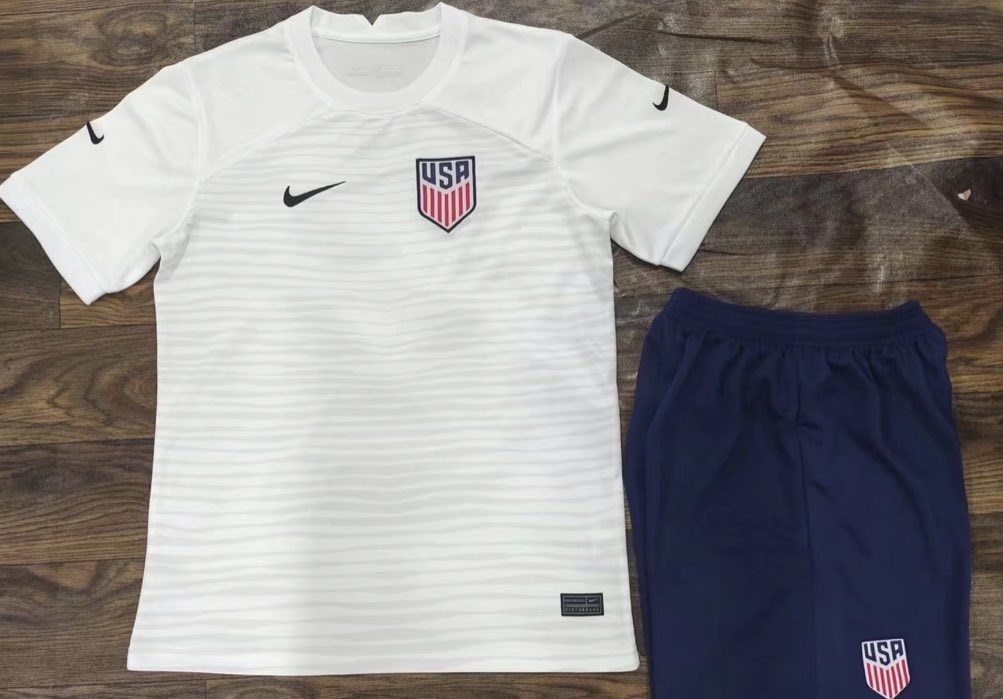 لو رفتن طرح پیراهن‌های آمریکا برای جام جهانی