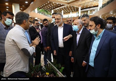 علیرضا زاکانی شهردار تهران در هجدهمین نمایشگاه بین‌المللی گل و گیاه تهران