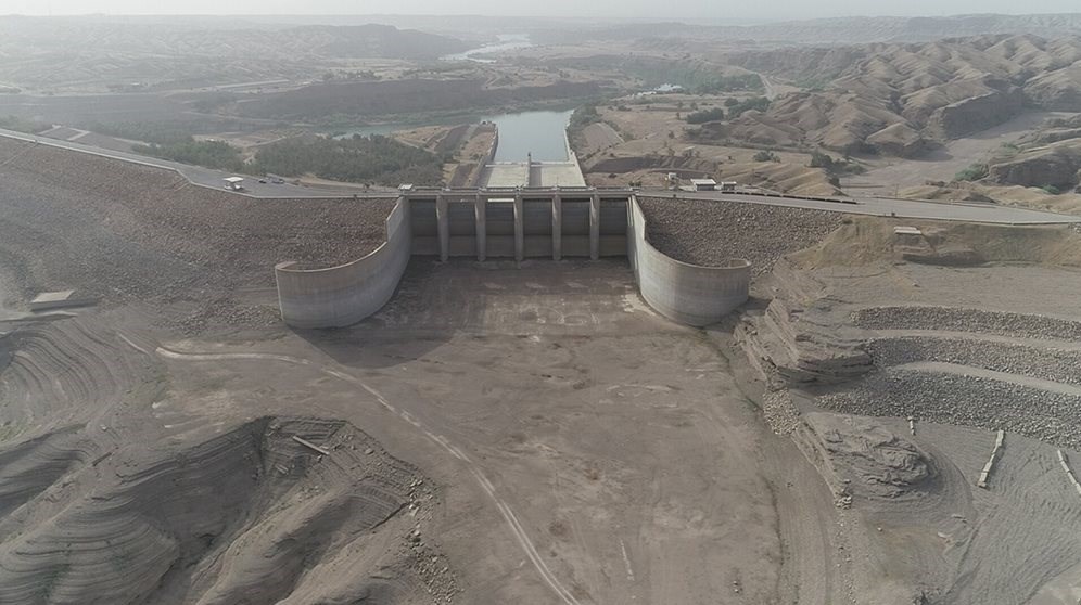 تصاویر جدید و هشدار آمیز از سد کرخه / کاهش بیش از 60 درصدی ذخیره آب در بزرگ‌ترین سد ایران 2