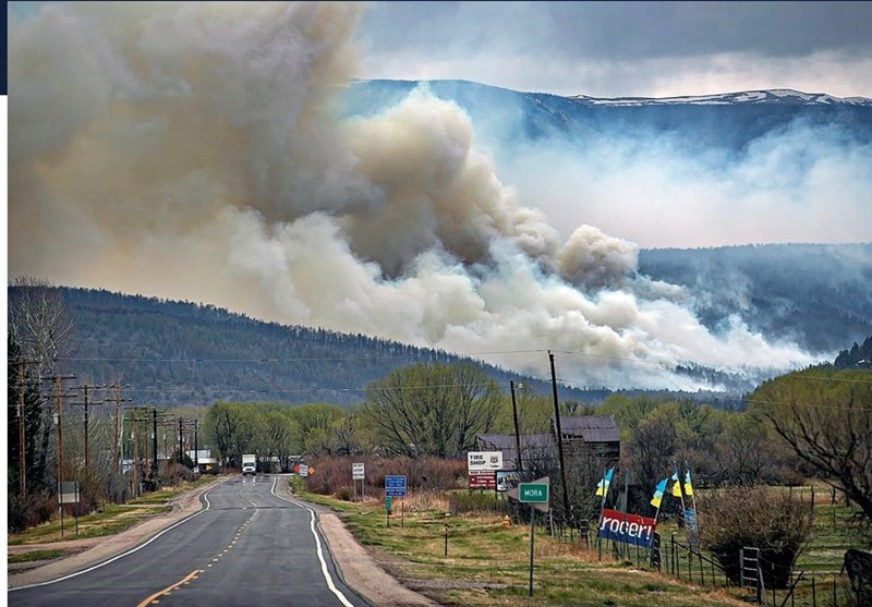 آتش‌سوزی و گردباد محصول خشکسالی گسترده در آمریکا/50 درصد آمریکا اسیر خشکسالی!