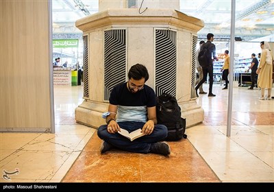 اولین روز سی و سومین نمایشگاه بین المللی کتاب تهران