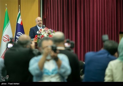 حضور محمد باقر قالیباف رئیس مجلس در مراسم افتتاحیه بیست‌وششمین نمایشگاه نفت، گاز، پالایش و پتروشیمی