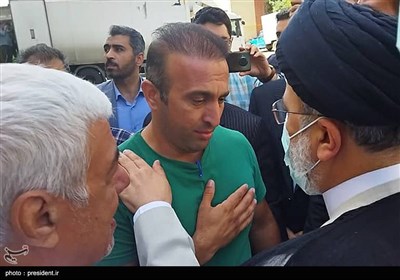 حضور رئیس جمهور در مراکز توزیع و فروش کالاهای اساسی در تهران