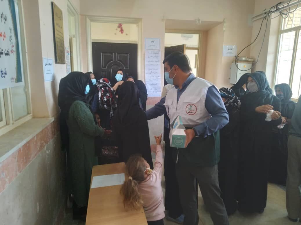 تیم‌های بهداشتی و درمانی بسیج به مناطق محروم خرم‌آباد اعزام شد