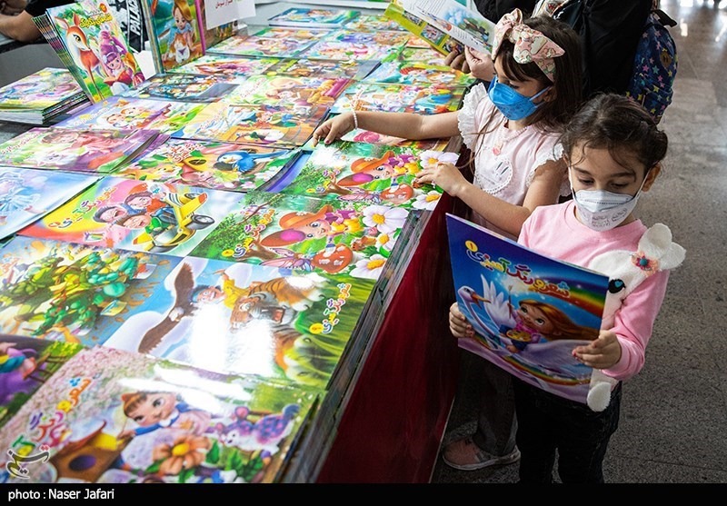نمایشگاه بین المللی کتاب تهران , انتشارات کودک و نوجوان , کتاب , 