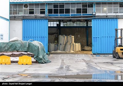کشف کودهای شیمیایی در محوطه یک کارخانه در ساری