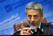 دریادار سیاری: کوچک‌ترین تهدید علیه ایران را در بالاترین حد پاسخ می‌دهیم/ تقویت قدرت بازدارندگی نیروهای مسلح