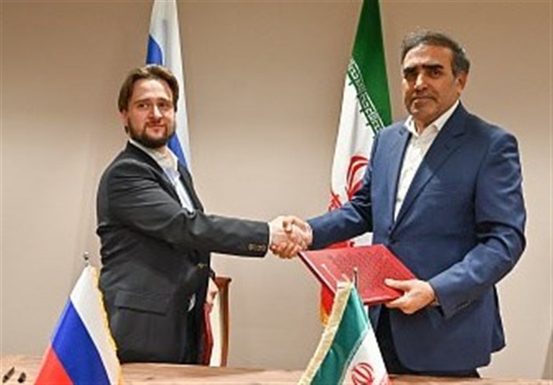 Iran, Russia Sign Business Deal