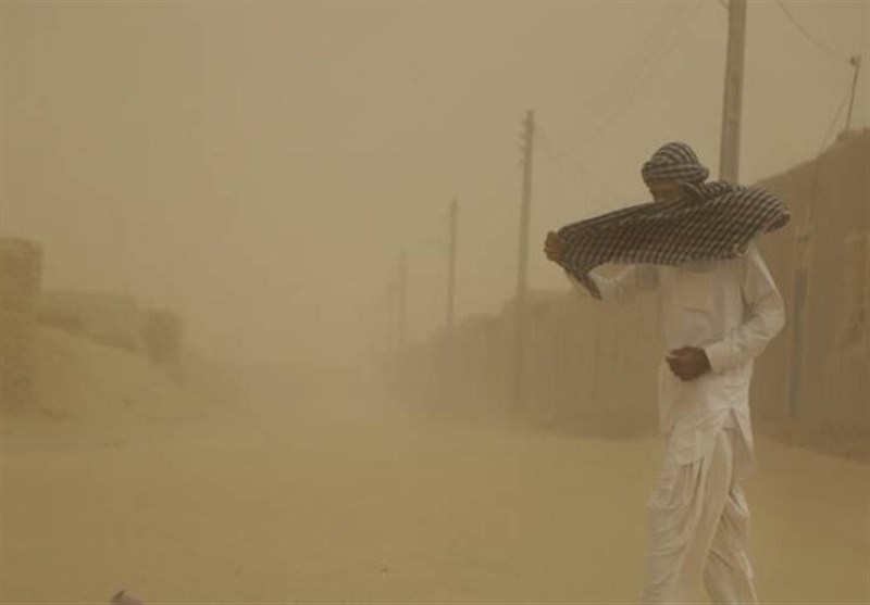 سرعت وزش باد در سیستان به بیش از 80 کیلومتر بر ساعت رسید