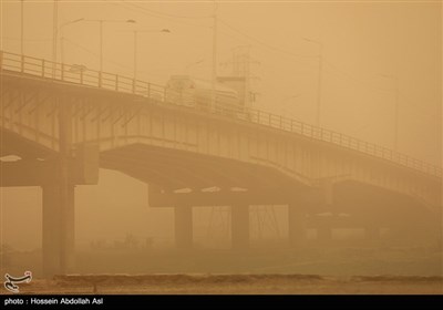 گردو خاک در آبادان