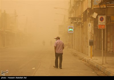 گردو خاک در آبادان