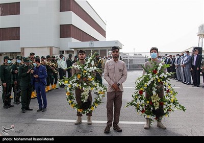 آیین استقبال از شهید گمنام در فرودگاه بندرعباس