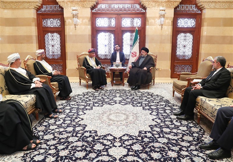 رئیسی: ایران می تواند انتخاب مناسبی برای مردم عمان در حوزه سلامت و پزشکی باشد