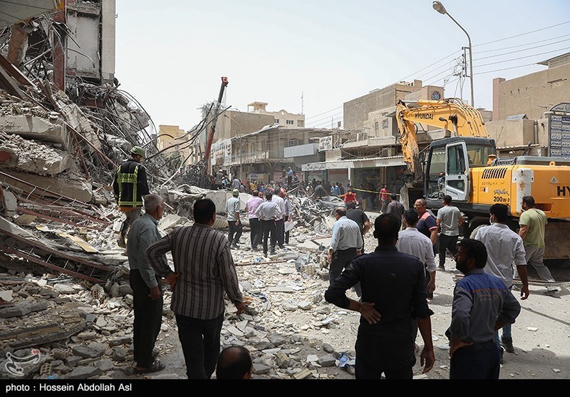 دادستان مرکز استان خوزستان: مالک و پیمانکار اصلی ساختمان متروپل در محل حادثه فوت کردند