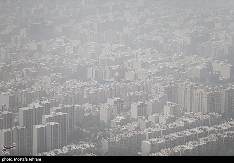 İran&apos;da Hava Kirliliğinden Dolayı 12 Şehir Tatil İlan Edildi