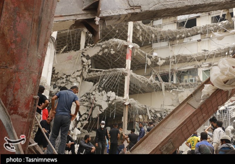 النائب الأول للرئیس الإیرانی فی آبادان لمتابعة حادث انهیار مبنى &quot;متروبل&quot;