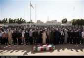 تشییع و تدفین پیکر دو شهید گمنام در اهواز