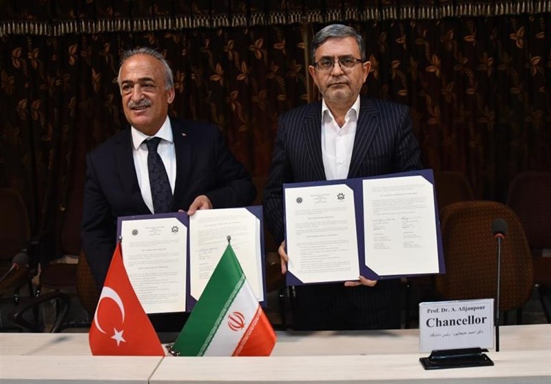 تفاهم‌نامه همکاری میان دانشگاه ارومیه و آتاتورک ترکیه امضا شد