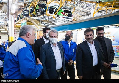 بازدید سیدرضا فاطمی امین وزیر صمت از کارخانجات بزرگ تولید خودرو