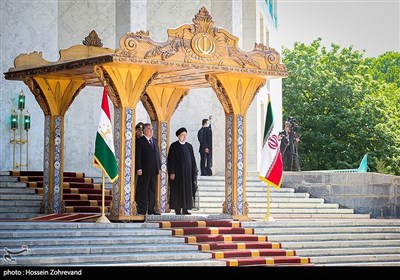 استقبال رسمی از رئیس جمهور تاجیکستان