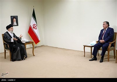 İslam İnkılabı Lideri Tacikistan Cumhurbaşkanı ile görüştü