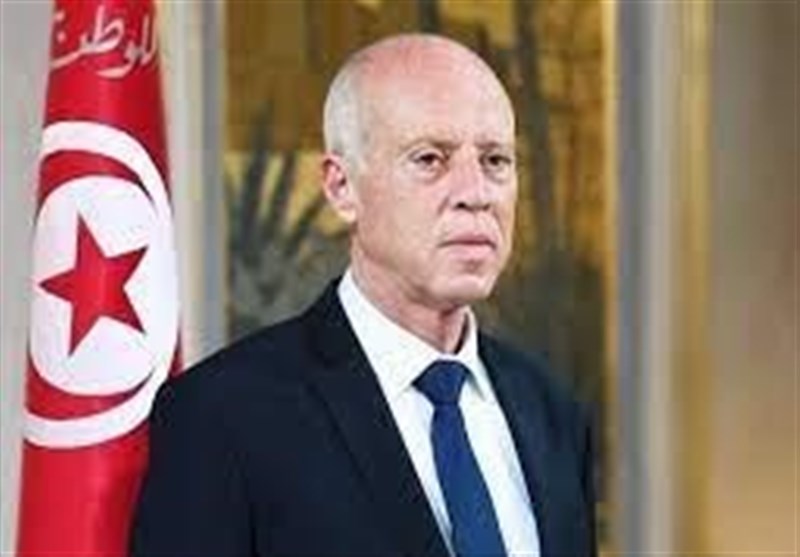 Tunisia&apos;s President Sacks Dozens of Judges, Strengthens Grip