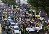 راهپیمایی مردم ترکیه در سالگرد حمله رژیم صهیونیستی به کشتی ماوی مرمره+عکس