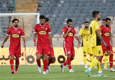  لیگ برتر فوتبال| پرسپولیس با برتری مقابل فجر سپاسی به رختکن رفت 