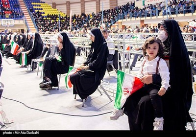 دیدار صمیمی رئیس جمهور با مردم تبریز