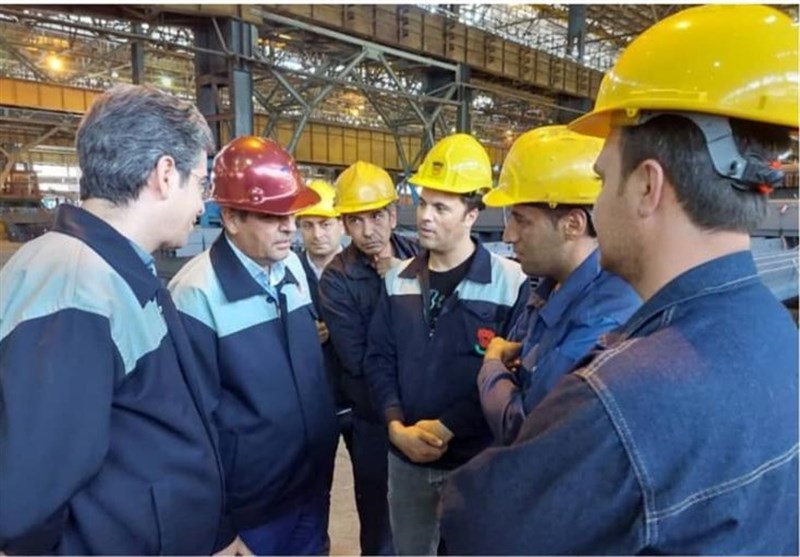 بازدید مدیرعامل ذوب آهن اصفهان از خطوط تولید شرکت و دیدار با خانواده مرحوم سلیمانی