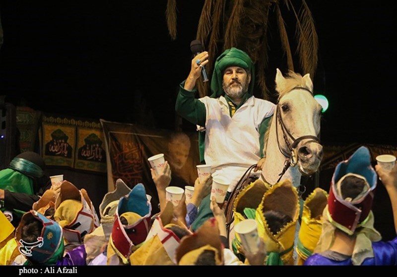 اجرای مجلس تعزیه عاشورا در آخرین شب سوگواره ملی ده زیار به روایت تصویر