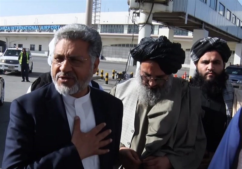 تسریع روند بازگشت شخصیت‌های افغان؛ وزیر آموزش و پرورش دولت سابق به کابل برگشت