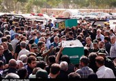 تشییع و خاکسپاری جانباختگان حادثه قطار مشهد - یزد از نگاه دوربین