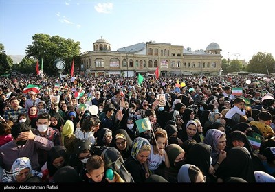 گردهمائی سلام فرمانده در میدان امام خمینی(ره) همدان