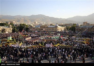 گردهمائی سلام فرمانده در میدان امام خمینی(ره) همدان