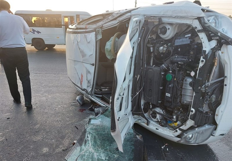 15 کشته و مصدوم در حادثه واژگونی خودروی حامل اتباع بیگانه