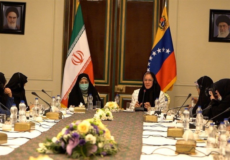 تأکید ایران و ونزوئلا بر همکاری‌ها و نشست‌های مشترک در حوزه زنان و خانواده
